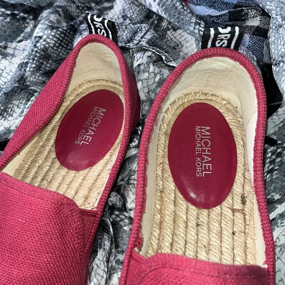 πππ β’ β«οΈ MICHAEL KORS x Lennyβ«οΈβ’ πππ - Picture 3 of 8
